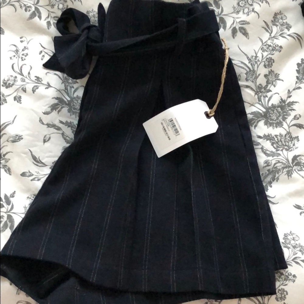 Leith Paper Bag Shorts